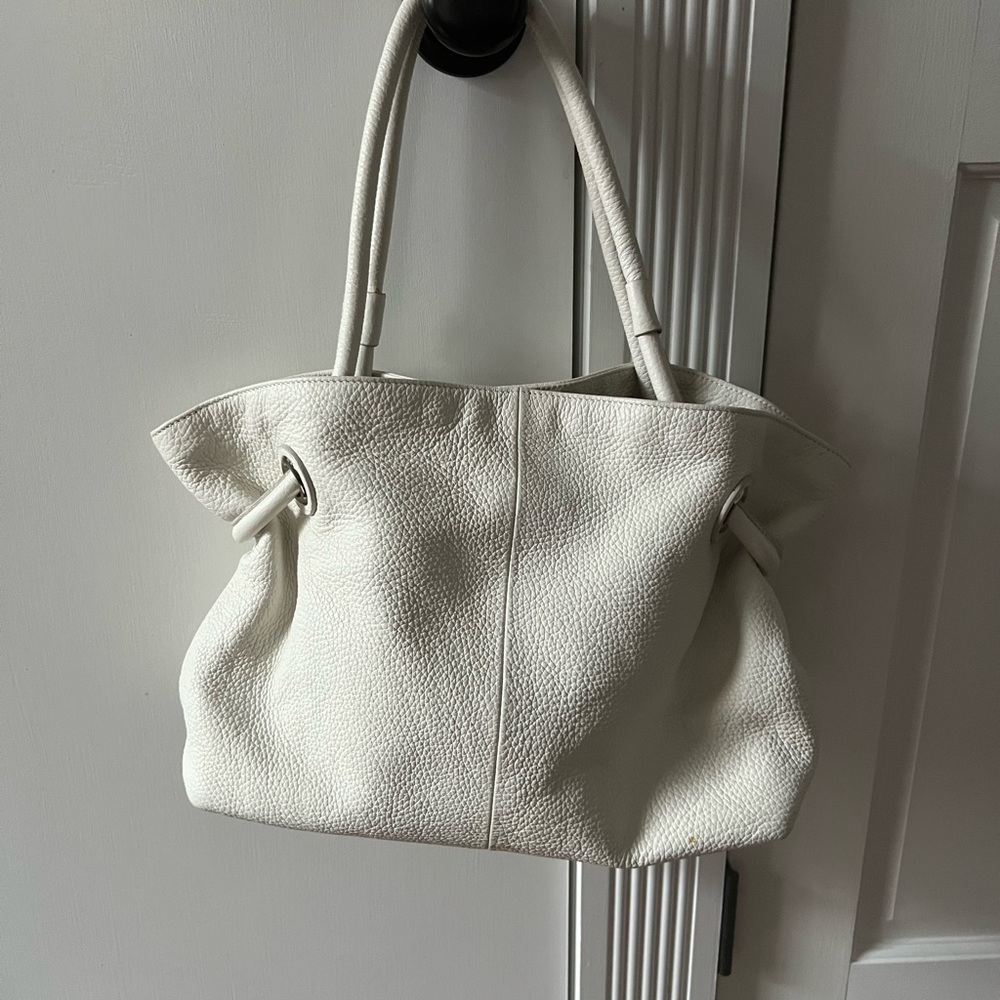 Furla White Leather Shoulder Bag with Luxurious Texture
